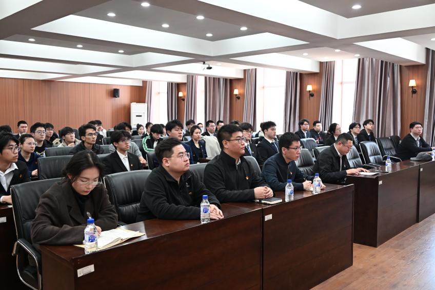 C8CF8B22-06D2-4914-8462-5CBEBC86850C